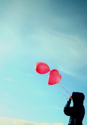 2 hearts beating as one